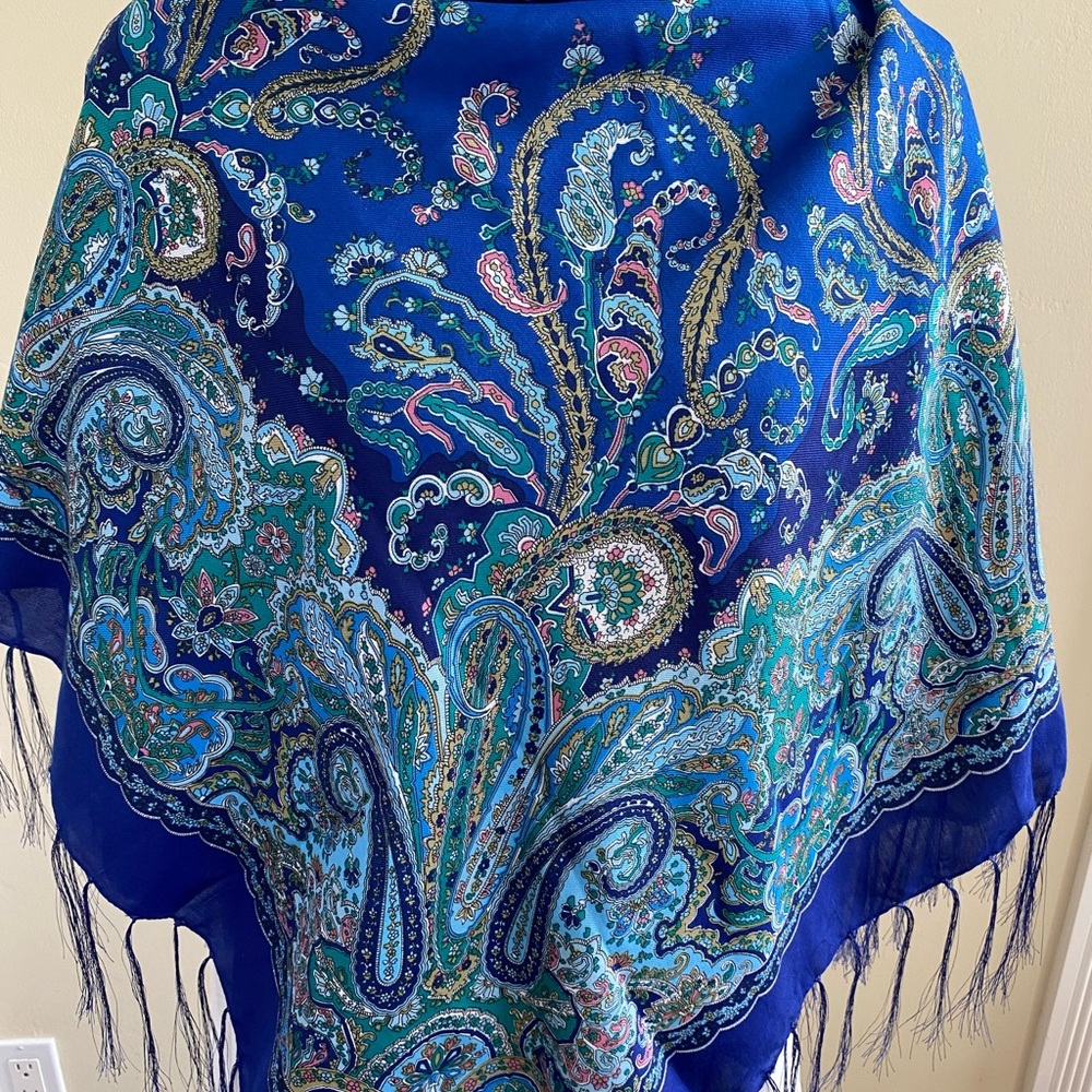 Because Russian Shawl